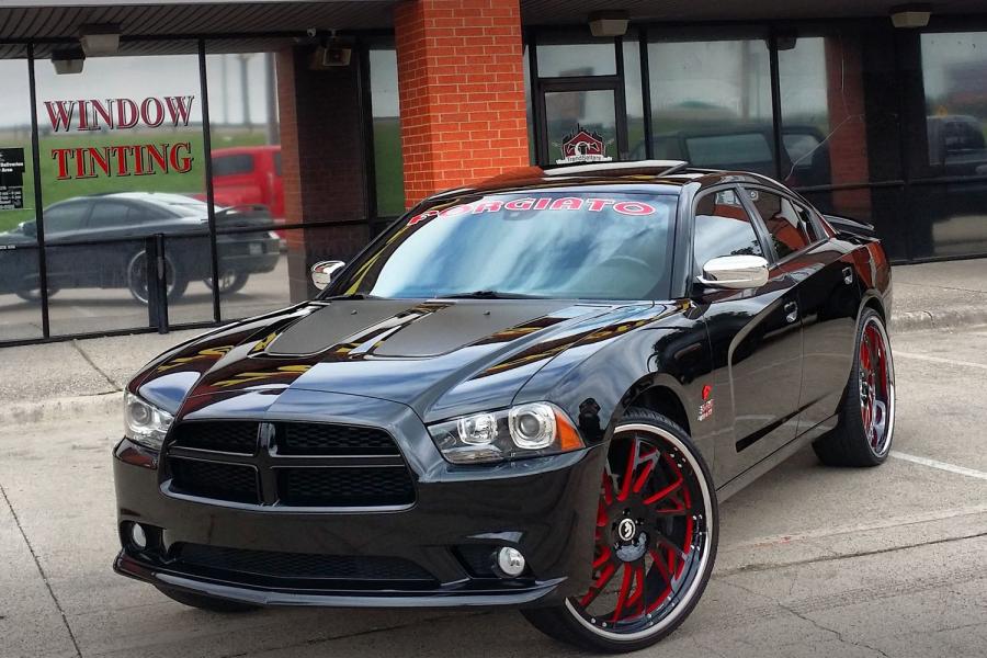  Dodge Charger Hemi on Forgiato Wheels (Veraso) 2016 года  (фото 3 из 4)